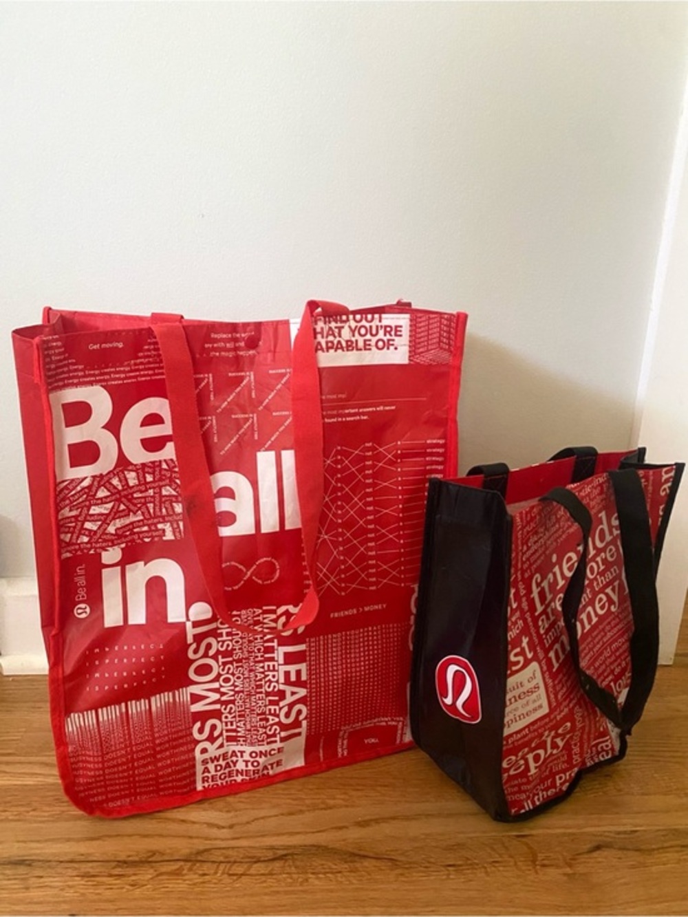Lululemon Athletica Set of 2 Black Red White Yoga Snap Top Reusable Tote Bags